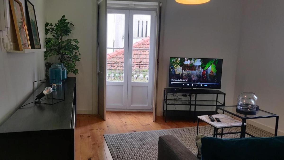 Castle Sao Jorge Modern With Elevator Apartment